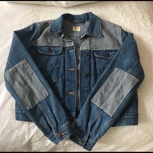 Gap 1969 jean jacket.